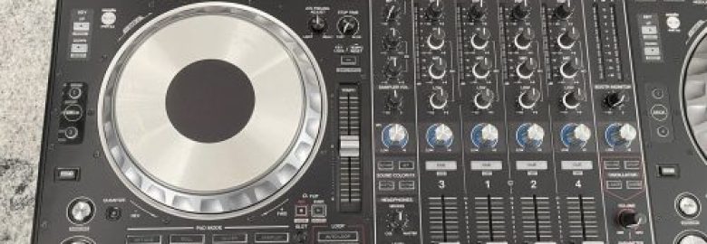 PIONEER DDJ SZ2 SERATO 4 CHANNEL PRO